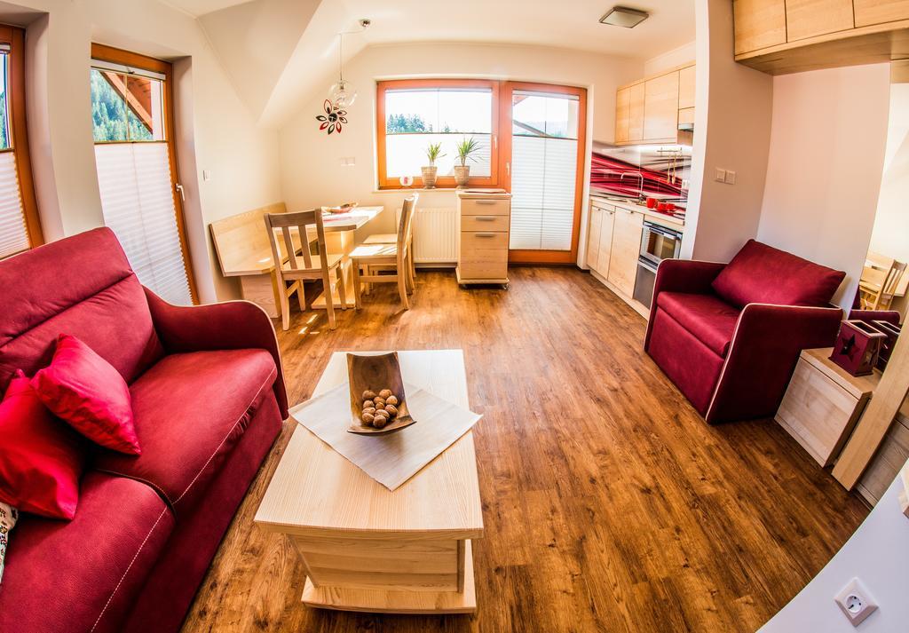 Apartments Bbi Luče Eksteriør billede